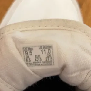 White Vans Women’s Shoes thumbnail 7