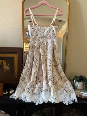 White House Black Market white lace midi dress with floral pattern, size 0 #lace #floral thumbnail 4