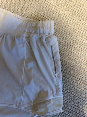 Lululemon Shorts Hotty Hot thumbnail 2