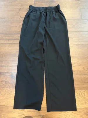 LOFT Petite Women’s Black Elastic Waist Pants Size XSP - C61-136 thumbnail 1