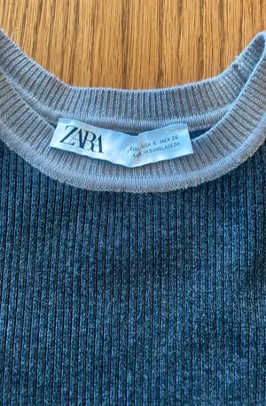 Zara Long Sleeve thumbnail 2
