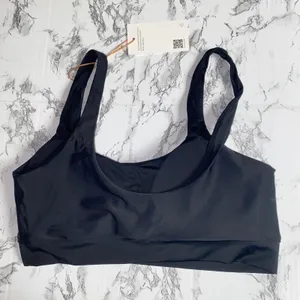 NWT Quince Black Italian Tank Bikini Swim Bathing Suit Top Women's Size Medium thumbnail 5