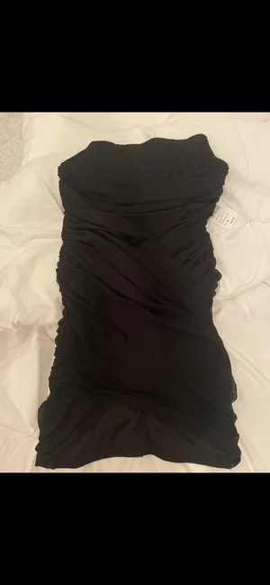 Windsor Black Mini Dress thumbnail 4