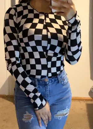 Forever 21 Black And White Checkered Mesh Long Sleeve thumbnail 1