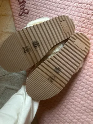 Never worn! Cozy Cable-Knit jcrew Cream Fleece-Lined Women's Slippers thumbnail 5