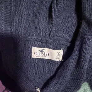 Hollister Argyle Zip Up Knit Hoodie Navy Blue Green Cropped Sweater XS‎ thumbnail 4