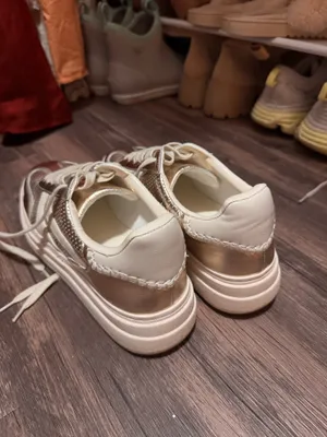 Steve Madden Sneakers thumbnail 5