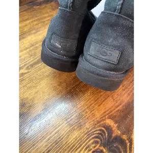 UGG Black‎ Boots Size 6 Black thumbnail 4