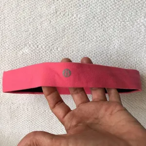 Lululemon headband thumbnail 4
