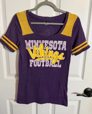 Minnesota Vikings Football Tee - Purple & Gold Women’s Small thumbnail 1