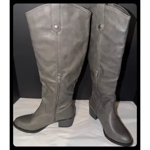 Rampage Rialto Boots Women 7 Gray Faux Leather Knee High‎ Riding Moto thumbnail 2