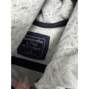 Abercrombie & Fitch Y2K Heathered Grey Full Zip Hoodie Sweatshirt Women's Small thumbnail 3