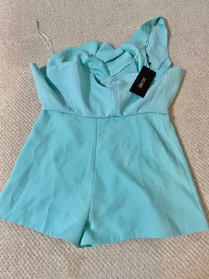 Super cute Flattering Romper Blue Size M thumbnail 2