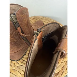 Ariat Dakota Ankle Boots Cowgirl Dakota Western Brown leather studded Booties thumbnail 6