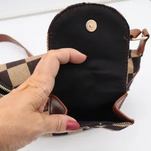 Unbranded Crossbody Bag Womens OS Checkered Brown Crescent Sling Pouch Excellent thumbnail 8