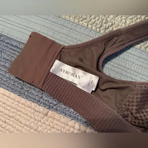 SYROKAN Front Adjustable Sports Bra Brown Size undefined thumbnail 5