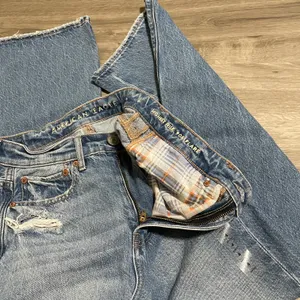 American Eagle Highest Rise 90s Flares Jeans thumbnail 5