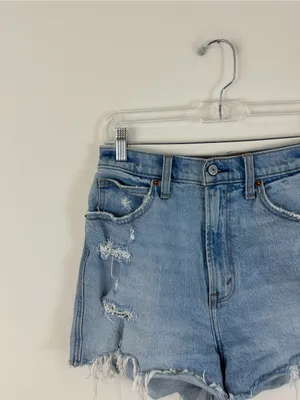Abercrombie and Fitch Light Wash Ultra High Rise Mom Shorts Denim Size 6 thumbnail 2