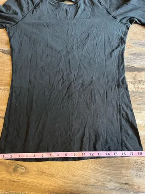 Lululemon Physically Fit Long Sleeve Tee thumbnail 16