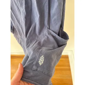 Free People FP Movement Hot Shot Reversible Tee Navy Blue XS Oversized Pockets thumbnail 2