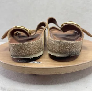 Birkenstock Women’s big buckle size 41 thumbnail 4