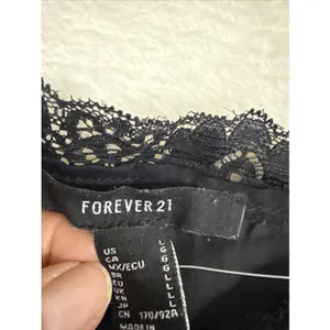 Forever 21 00s Scene Emo Black Lace Cropped Cami Sz L‎ Gothcore Witchy Y2k Indie Sleaze thumbnail 3