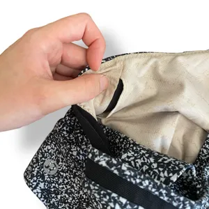 Lululemon Athletica Oxygen Sports Bra Flashback Static White Black‎ Size 8 thumbnail 4