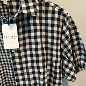 Promesa‎ Small Carefree Heart Cropped Gingham Button-Up Shirt thumbnail 5