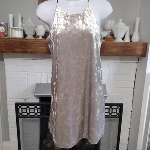Love Ady Silver Crushed Velvet Mini Cocktail Dress thumbnail 2
