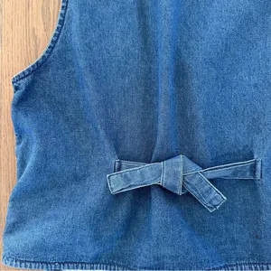 Anthropologie Vintage Embroidered Geometric Denim Western Sleeveless Vest Blue L thumbnail 2
