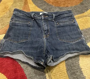 Abercrombie Vintage Pockets Y2K Style Denim Jean Shorts Women’s Size 6 thumbnail 1
