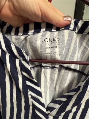 Jones New York Navy & White Vertical Stripe Short Sleeve Top thumbnail 2