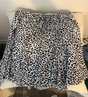 White and Black Printed Skirt thumbnail 1