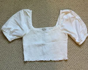 American Eagle White Top Crop thumbnail 1