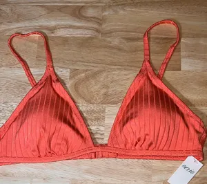 Medium Aerie Women's Ribbed Crossover Triangle Bikini Top BNWTS thumbnail 1
