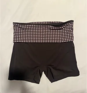 Set Active Breathe Gingham Fold-Over Shorts thumbnail 3