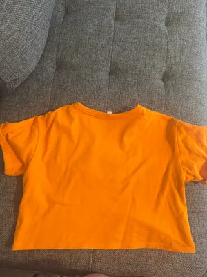 Le lis Game Day tshirt thumbnail 3