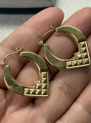 Vintage 14k Yellow Gold Hearts Hollow Hoop Earrings 3.2 Grams WITH DENTS thumbnail 1