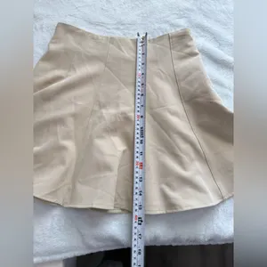 Beige A thumbnail 6