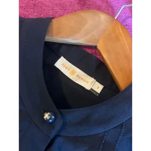 TORY BURCH Jane Ruffle Shirt Dress Button Down Navy Blue Size 6 Long Sleeve S thumbnail 5
