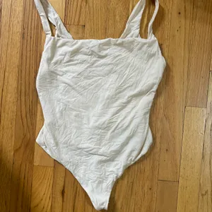 SKIMS Fits Everybody Square Neck Bodysuit XL thumbnail 2