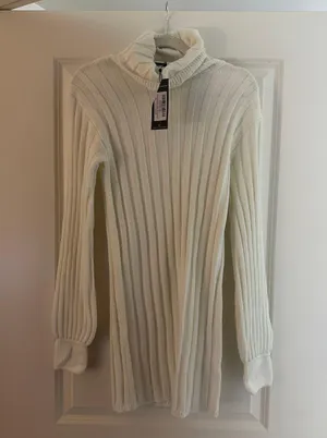Pretty Little Thing White Sweater Dress thumbnail 2