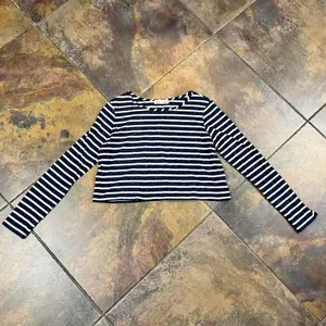 Olive & Oak Stripe Long Sleeve Cropped Top Medium thumbnail 5