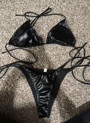 Amazon Leather bikini thumbnail 1