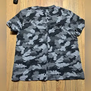 Lululemon all yours tee camo thumbnail 3