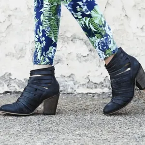 Free People Boho Hybrid Strappy Leather Women’s Ankle Bootie in Black EU37/6.5-7 thumbnail 10