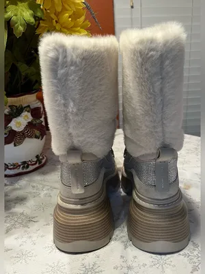 NEW Michael Kors Shiloh Mixed-Media Platform Boots – Bone – Size 8M thumbnail 5
