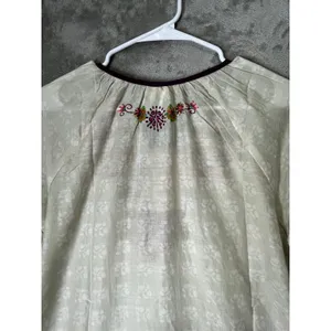 Natural Life Live Happy Embroidered Floral Boho Peasant Tunic Blouse Top S New thumbnail 4