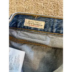 Levi’s Original 501 Button Up Cut Off Denim Shorts W27 thumbnail 6