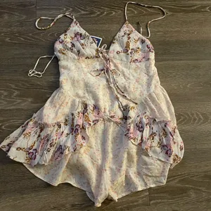 NWT FREE PEOPLE Brielle Printed Playsuit. Size XS thumbnail 7